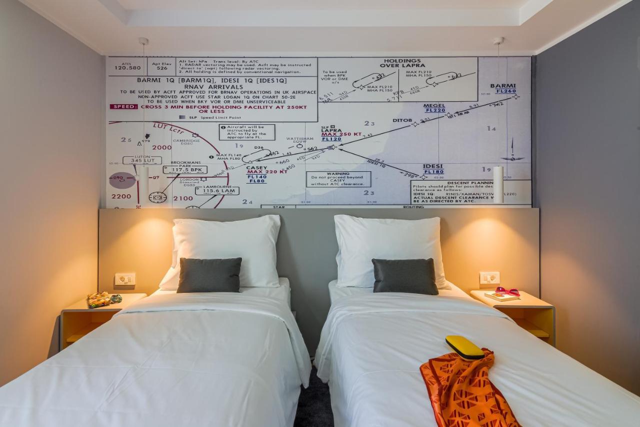 Ibis Styles Bucharest Airport Hotel Otopeni Exterior foto