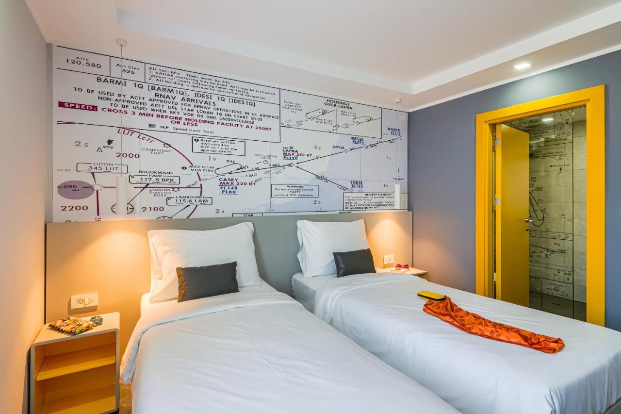 Ibis Styles Bucharest Airport Hotel Otopeni Exterior foto
