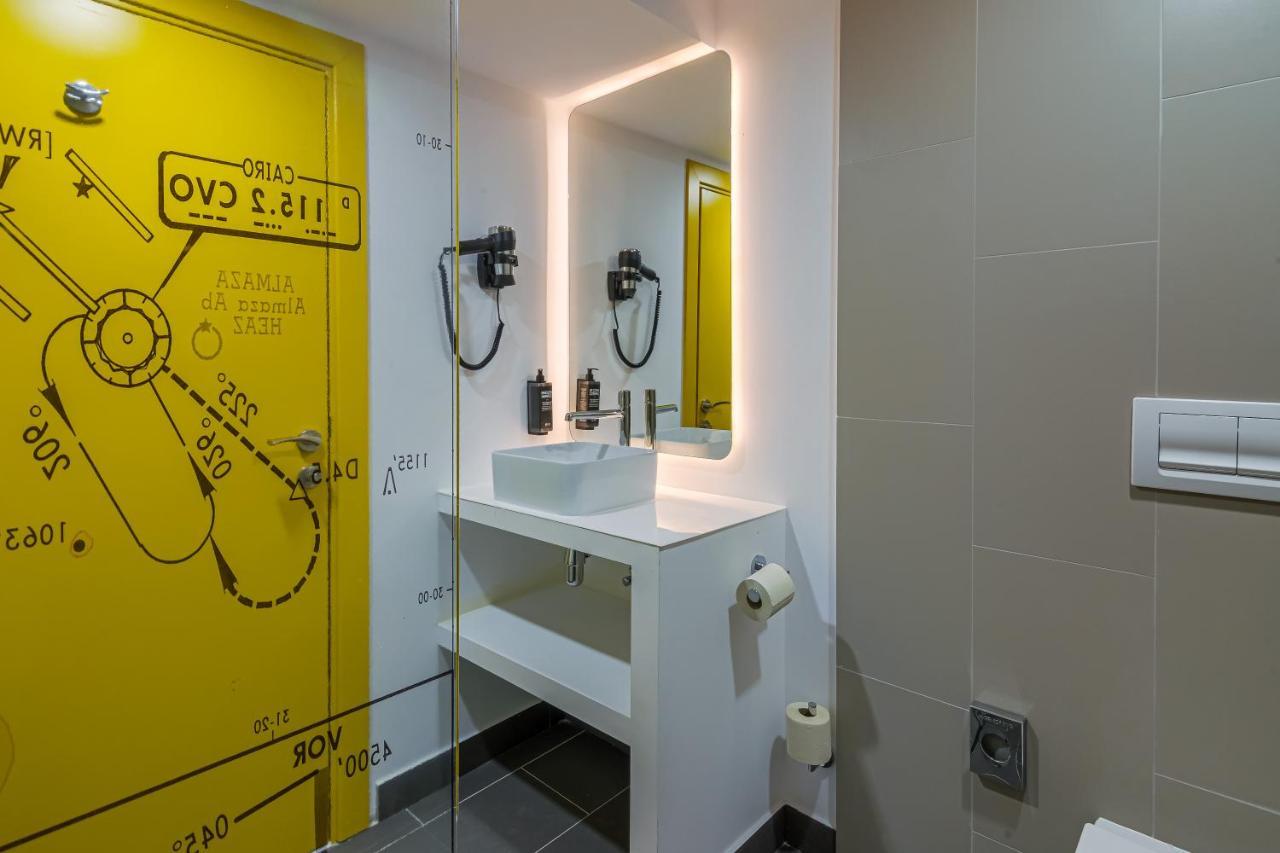 Ibis Styles Bucharest Airport Hotel Otopeni Exterior foto