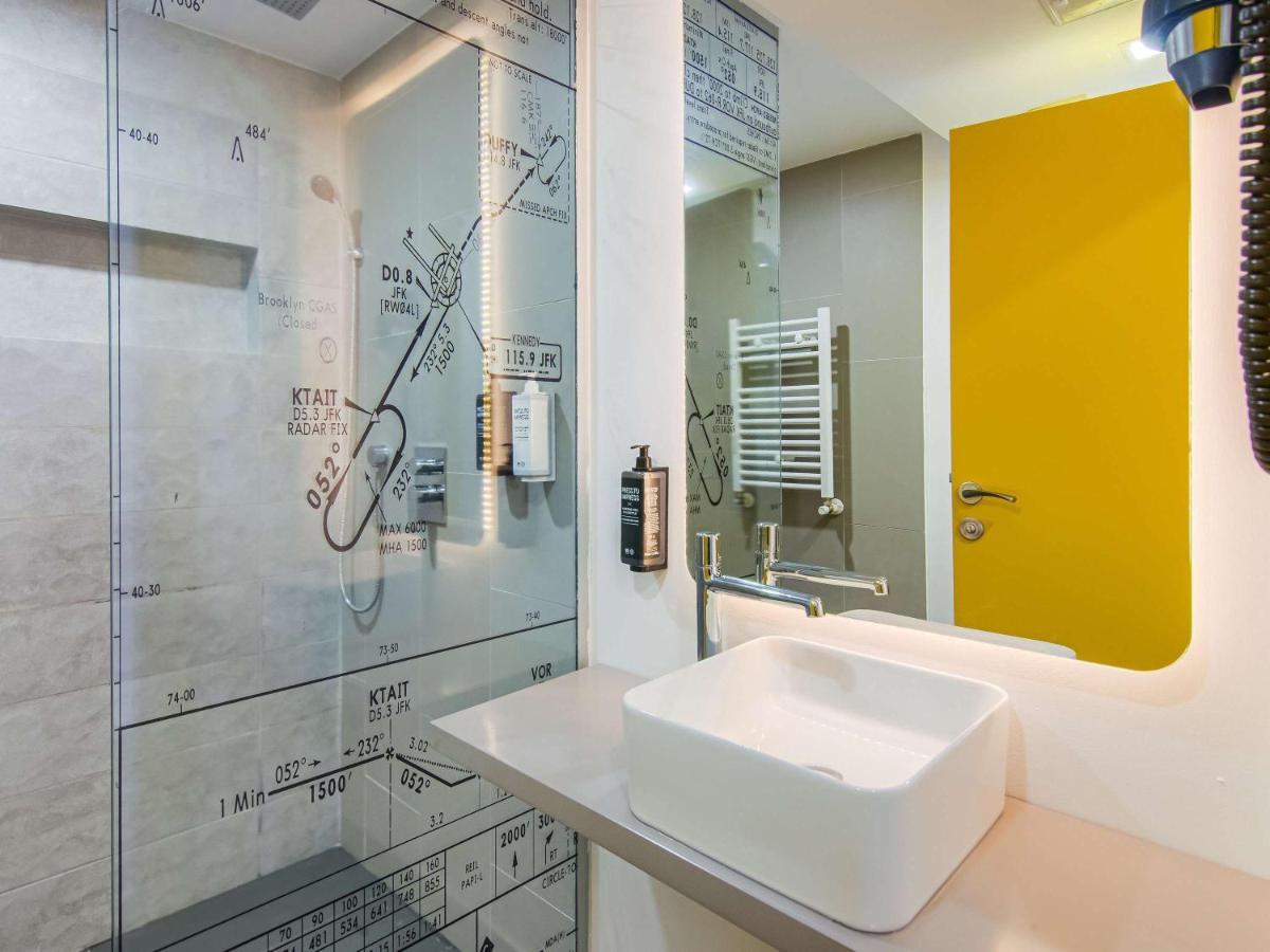Ibis Styles Bucharest Airport Hotel Otopeni Exterior foto
