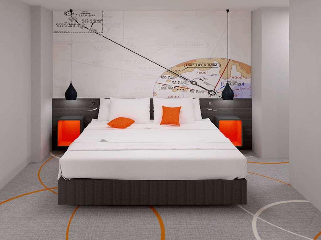 Ibis Styles Bucharest Airport Hotel Otopeni Cameră foto